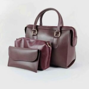 OLive Three pieces HAnd bags.
