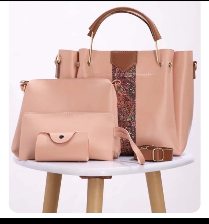 4 pieces hand bags for girls .Hand bags for girls - Image 5