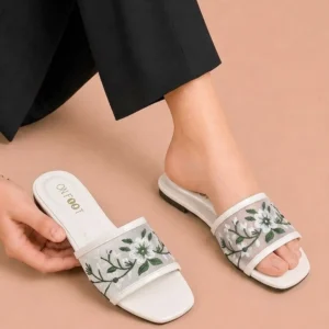 Women’s Rexine Fancy Flats – Green & White Embroidered