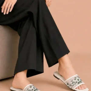 Women’s Rexine Fancy Flats – Green & White Embroidered
