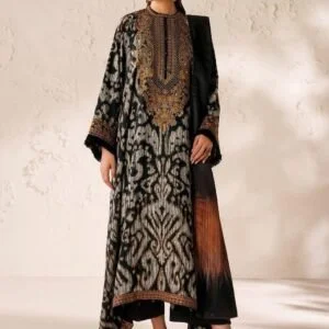 Ramzan Special Offer–Trending Heavy Embroidered Lawn 3PC Suit